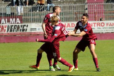 CHE STORIA QUELLA DI CAPEZZANI